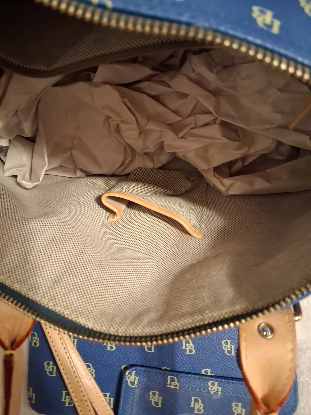 Dooney & Bourke Blue Monogram Satchel with Tan Trim and Accessories - Picture 5 of 6